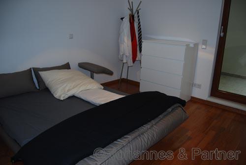 ruhiges Schlafzimmer nach hinten