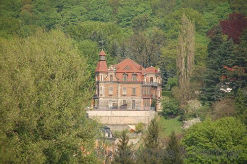 Hausansicht von der anderen Elbseite
