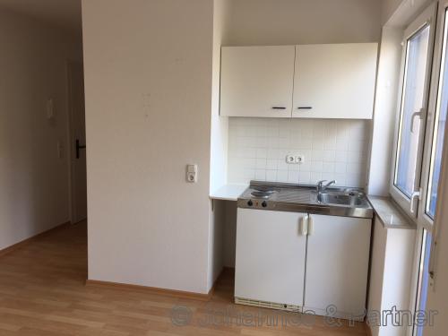 Kitchenette im Wohnzimmer 