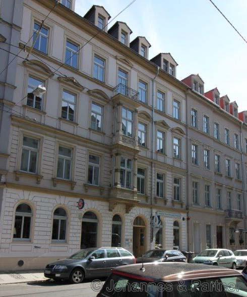 Hausansicht mit Erker