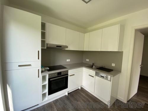 Küche mit Einbauküche (ähnlich)