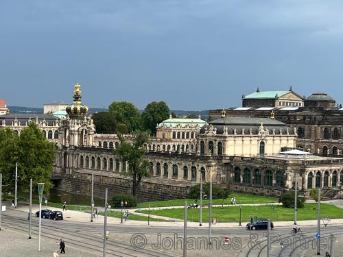 Ausblick zum Zwinger