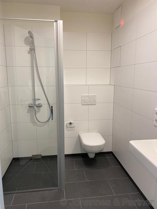 Bad mit Dusche