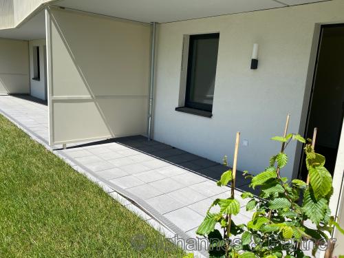 sonnige Terrasse