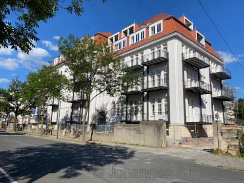 Hausansicht (fertige Hausansicht 1. Bauabschnitt) 