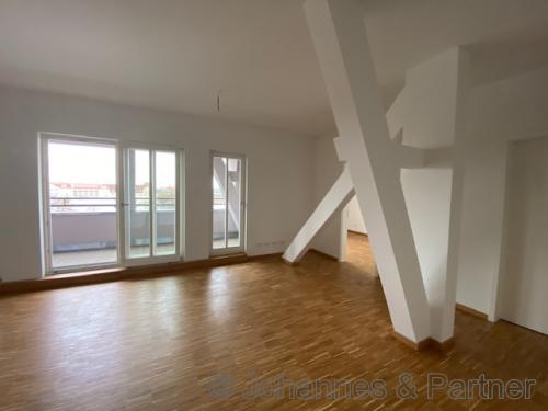 großer Balkon (ähnlich)
