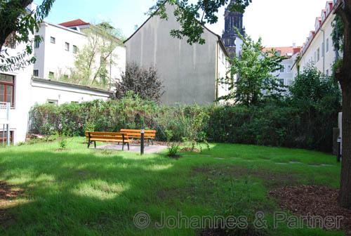 Garten zur Nutzung mit Sitzplatz