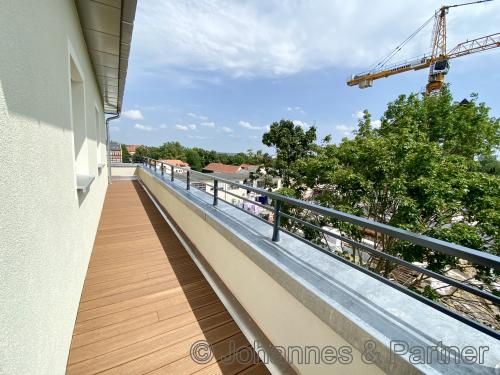 umlaufende Dachterrasse