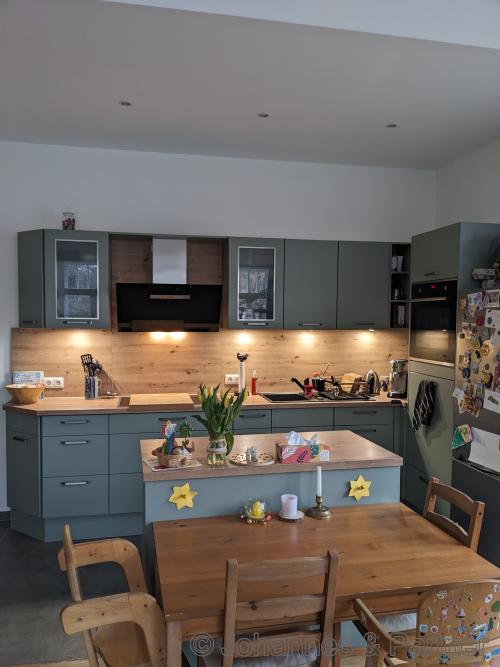 Einbauküche kann auf Wunsch übernommen werden