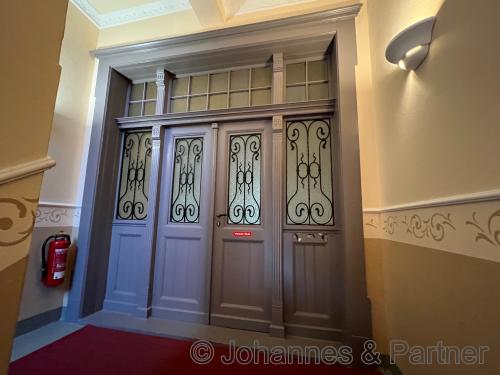 Wohnungseingangstür