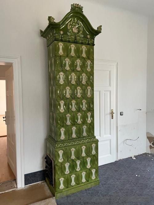 Ofen im Schlafzimmer vor Sanierung