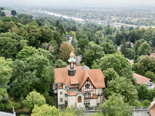 Hausansicht am Loschwitzer Elbhang