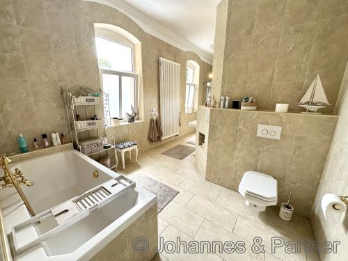 Bad im Obergeschoss