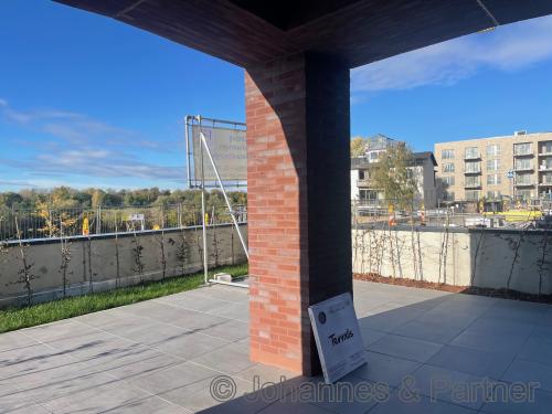 Terrasse und Ausblick