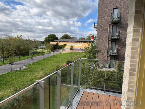 Balkon und Ausblick