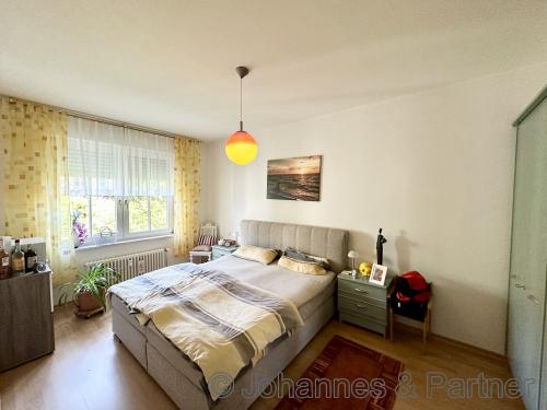 großes Schlafzimmer