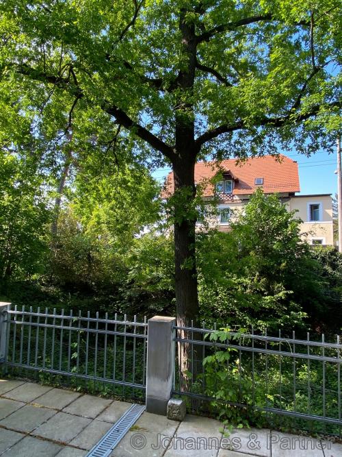 terrasse und Ausblick ähnlich