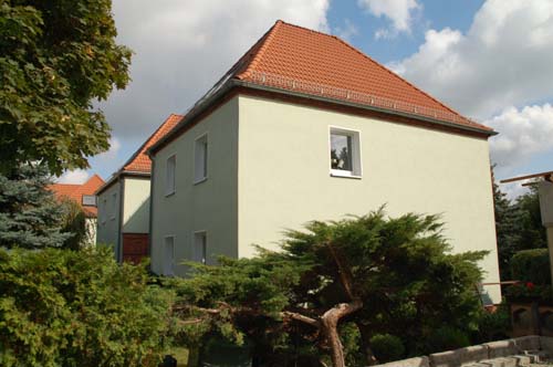 Hausansicht aus dem Garten