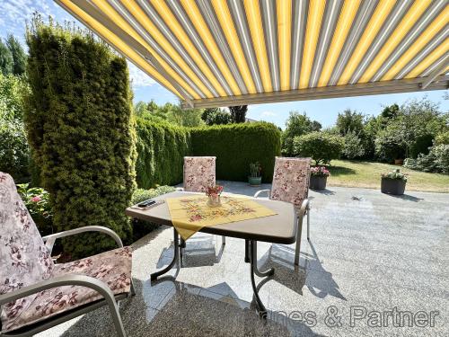 große Terrasse am Essbereich