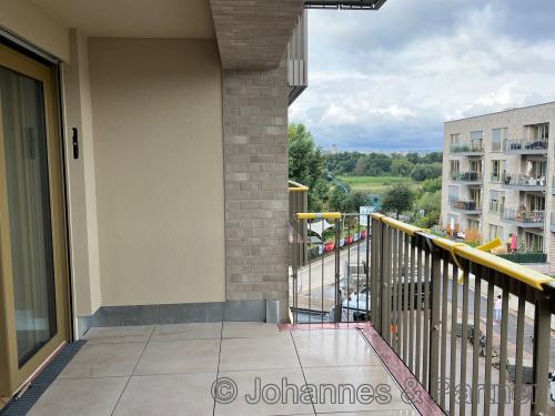 Balkon und Ausblick ähnlich
