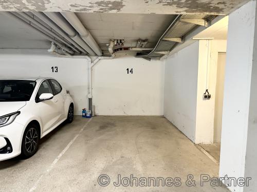 Tiefgaragenstellplatz