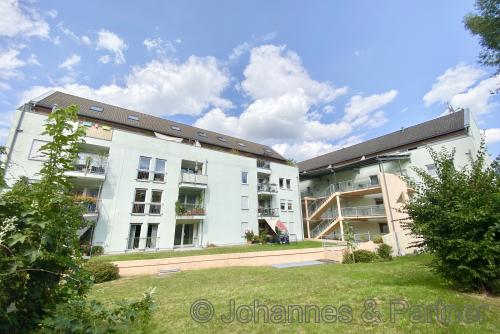 Hausansicht aus dem Garten