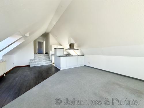 Wohnzimmer und Küche