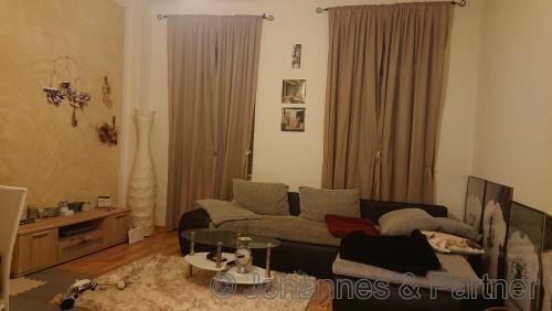 Wohnzimmer (ähnlich)