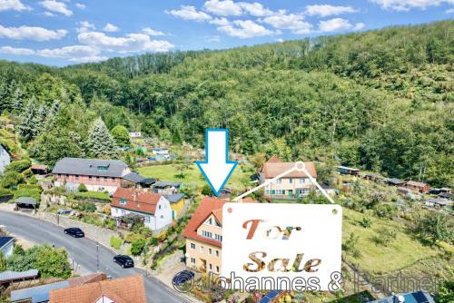 Lage des Hauses in leichter Hanglage Richtung Pesterwitz