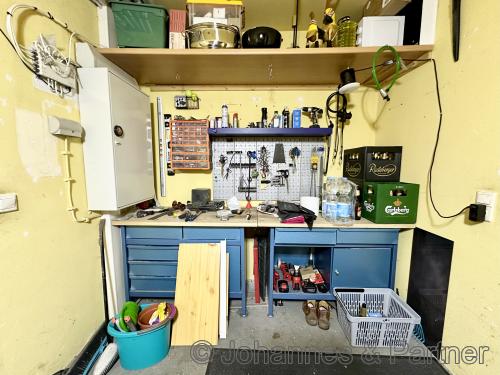 Werkstatt als Teil des großen Kellers