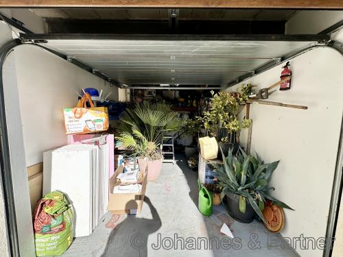 Garage am Haus