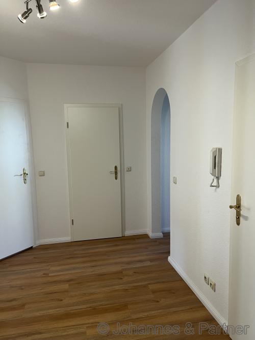 großzügige Diele