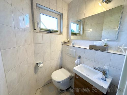 Gäste-WC im Eingangsbereich