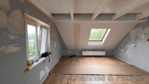 großes Zimmer