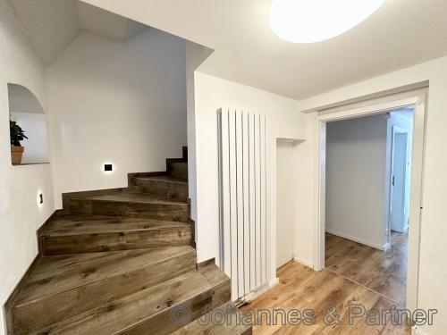 Treppe vom Erdgeschoss ins Obergeschoss