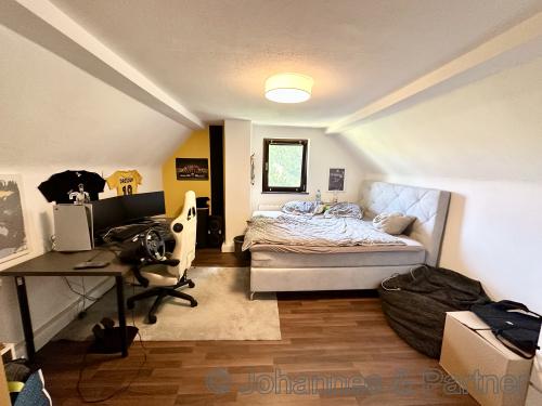 Zimmer im Dachgeschoss