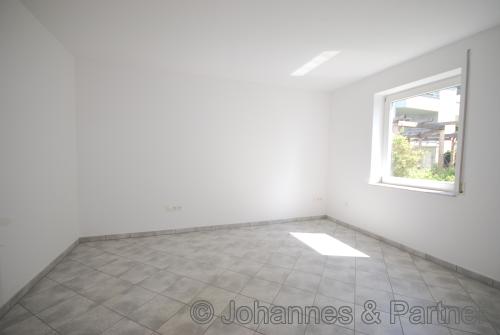 Bilder aus der fast baugleichen Nachbarwohnung
