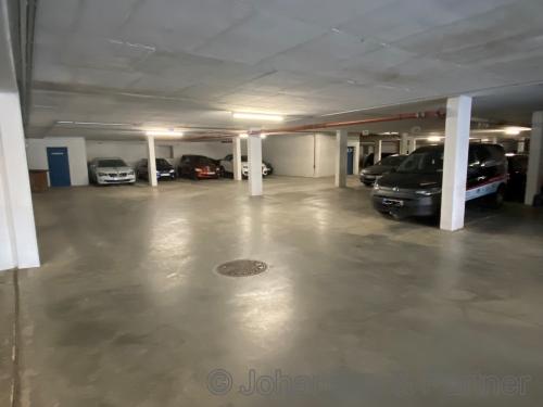 Einzelstellplätze in der Tiefgarage