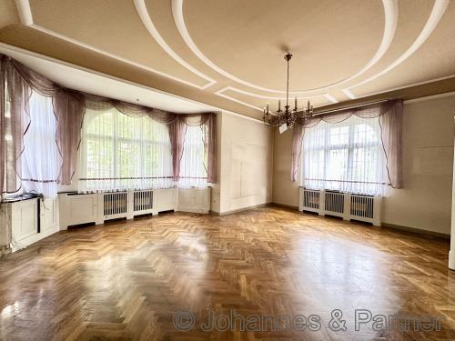 Zimmer aktuell und real