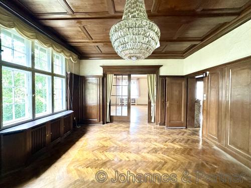 Zimmer aktuell und real