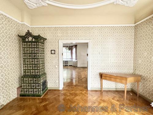 Zimmer aktuell und real