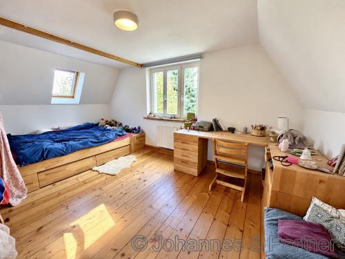 Kinderzimmer 2 im Obergeschoss